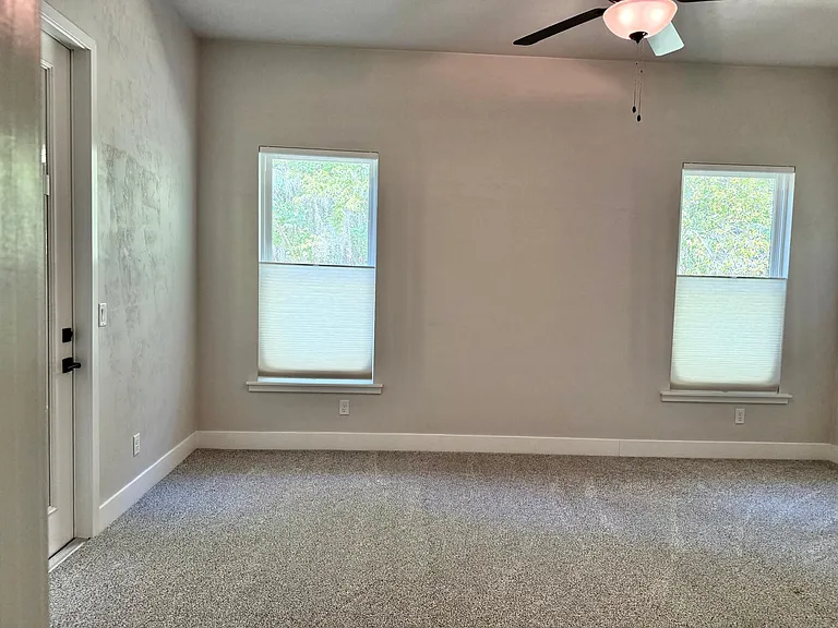 1186 NW 132nd Blvd — Photo 7