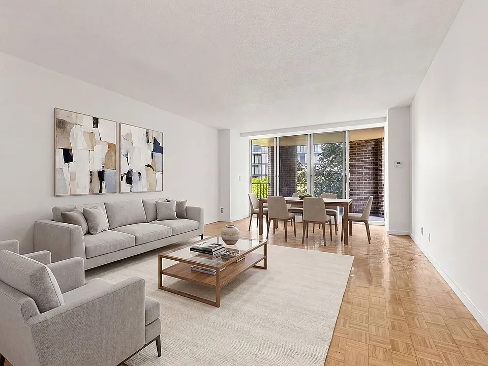 33 Pond Ave #523