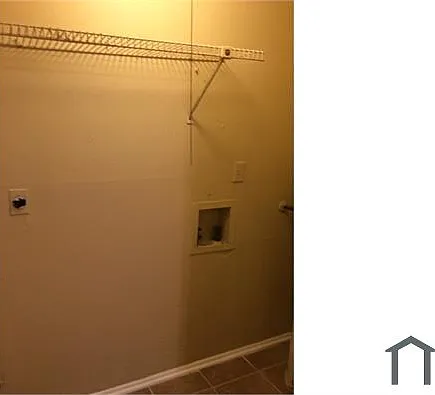 3 bed, 1500 sqft, $1,350 — Photo 3