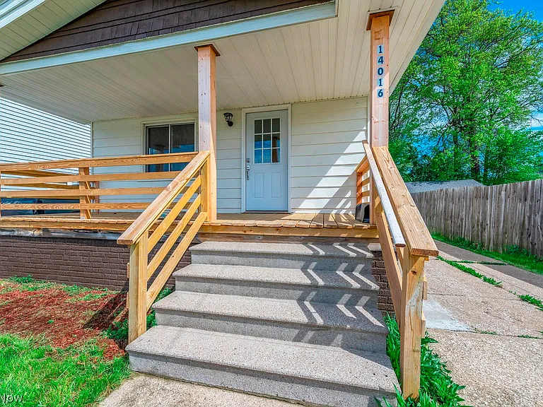 14016 Lakota Ave — Photo 4