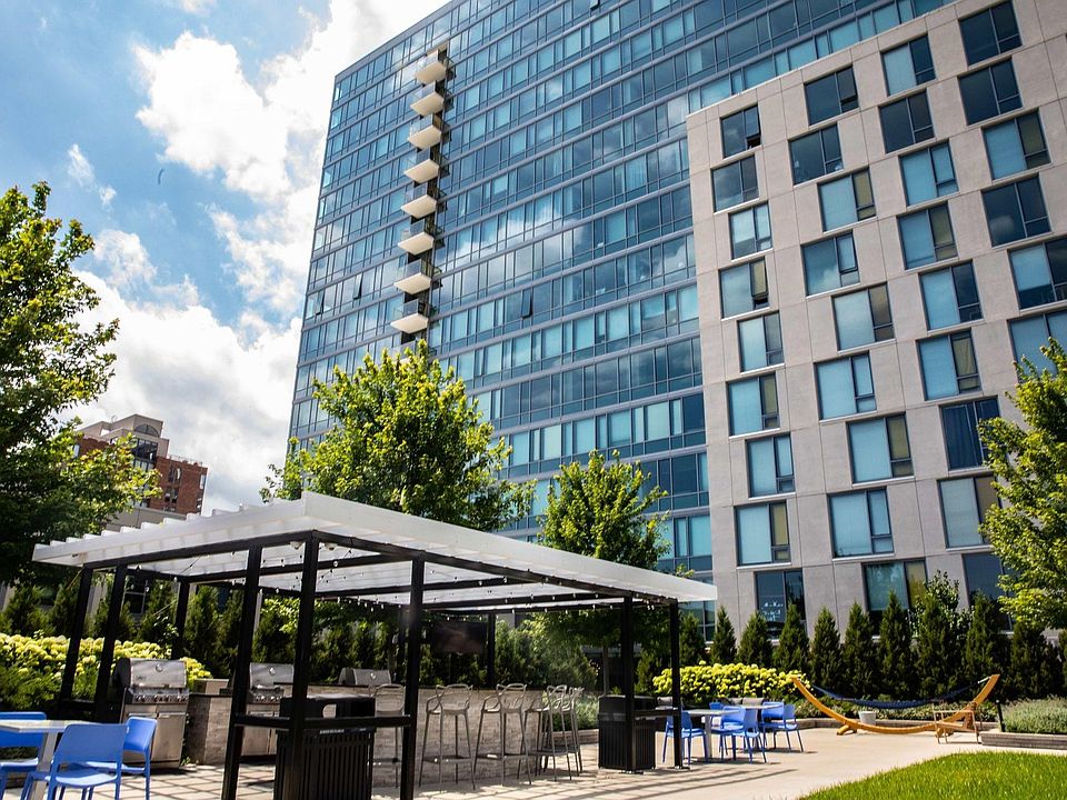 1st image of 150 Forest Ave #8530540