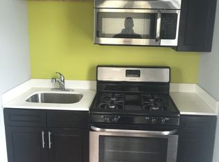 5400 Walnut St APT 10, Philadelphia, PA 19139