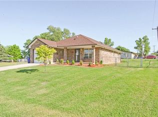 738 SW 12th St, Blanchard, OK 73010