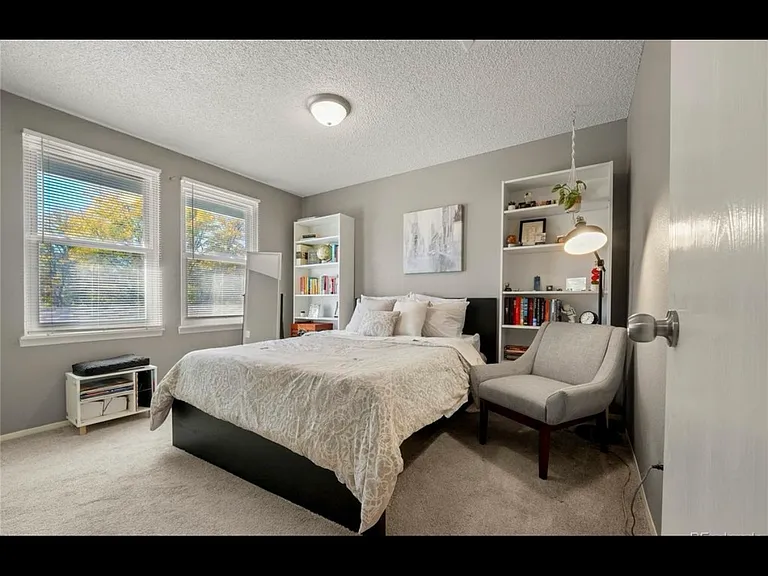 11687 E Cedar Ave — Photo 9