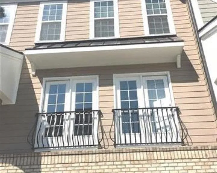 5002 Reedybrook Xing — Photo 1