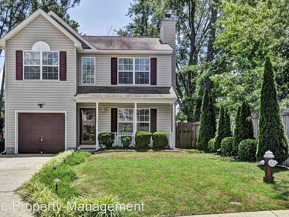 1st image of 121 Colonial Ave