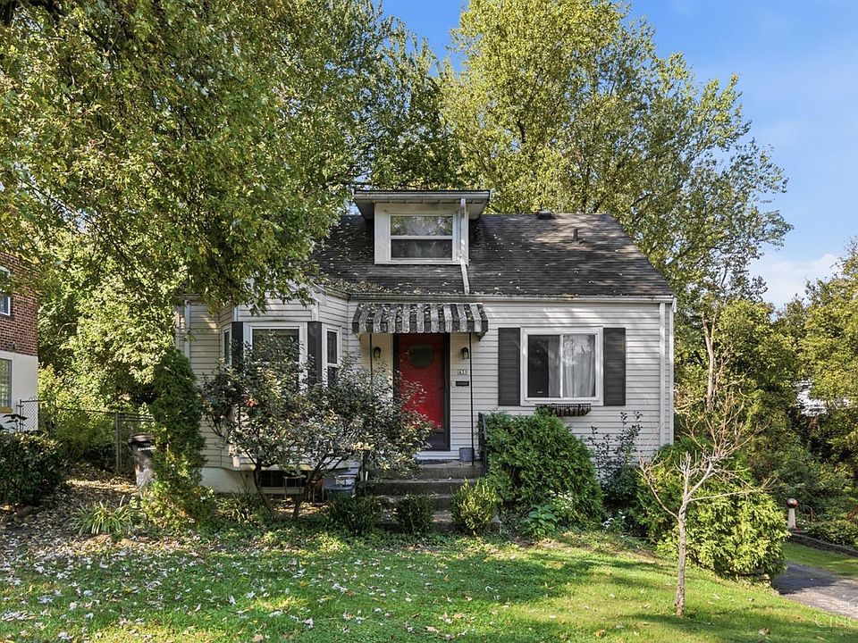 1st image of 439 Grand Ave