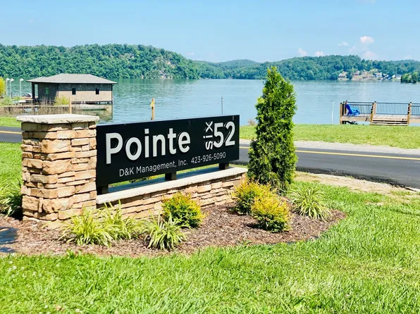 652 Oak Grove Rd, Johnson City, TN