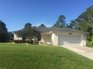 2801 52nd St SW, Lehigh Acres, FL 33976