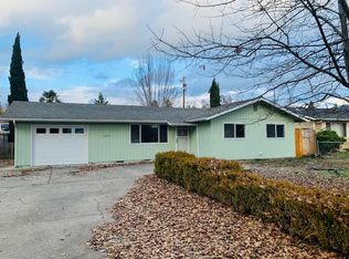 1420 SW G St, Grants Pass, OR 97526