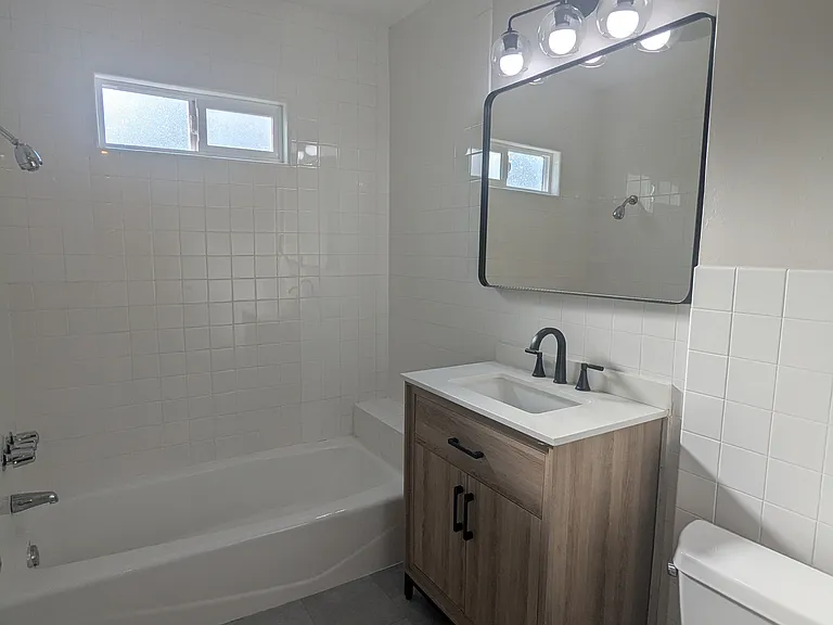 4120 Van Buren Pl — Photo 8