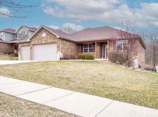 16535 W McKenzie Ave, Lockport, IL 60441