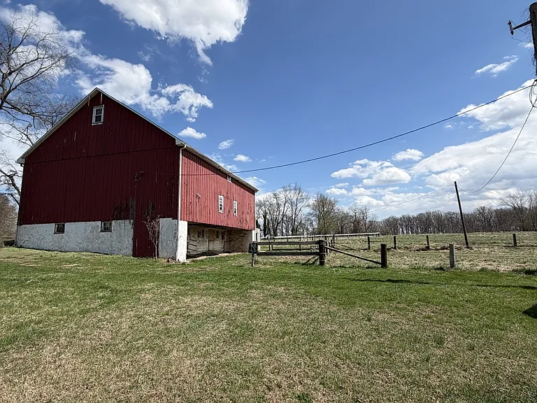 4700 Thompsons Bridge Rd — Photo 4