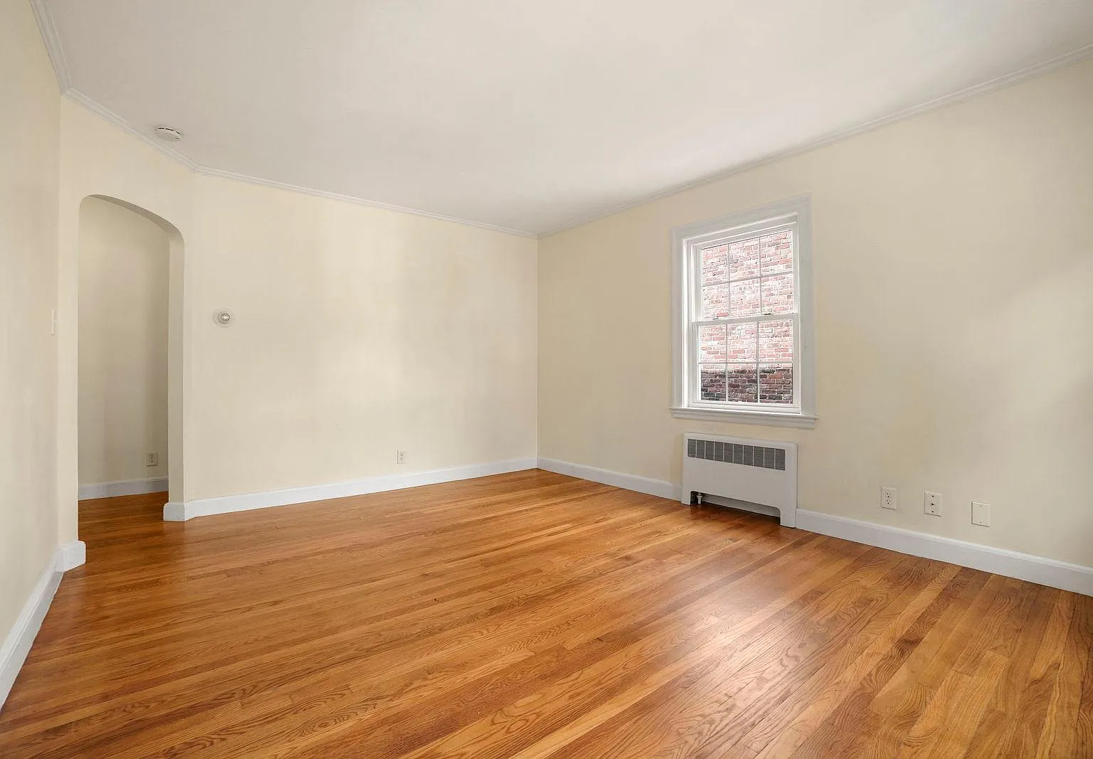 1 bed, 615 sqft, $2,590 — Photo 3