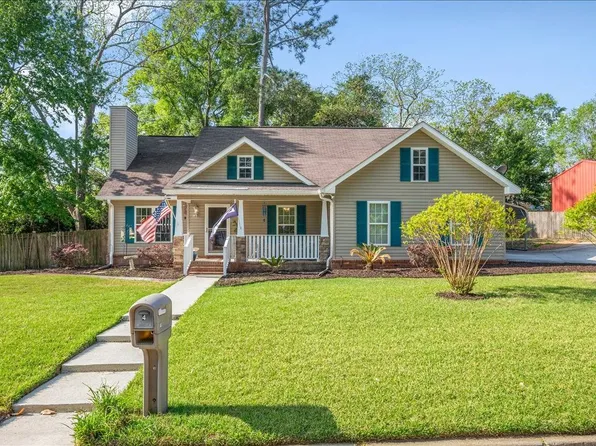 4 E Moore St, Statesboro, GA 30458