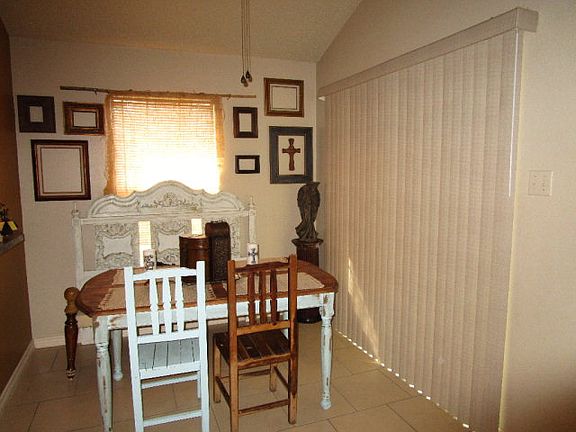 5th image of 1678 Paseo De Encinal Dr