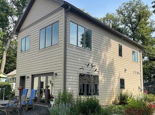 15293 Pascal St, Clear Lake, IA 50428