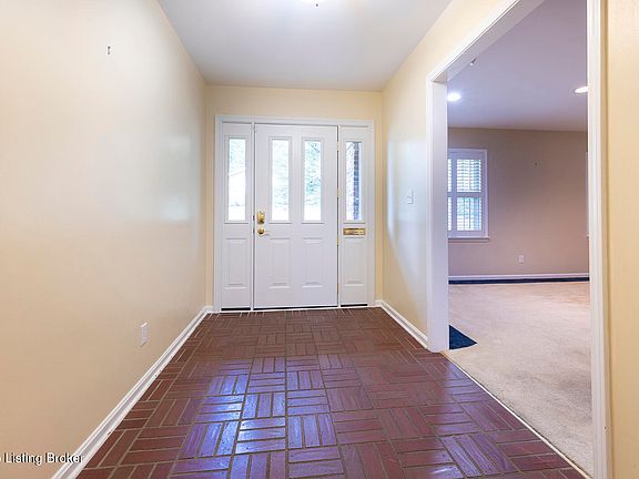 4th image of 3014 Falmouth Dr