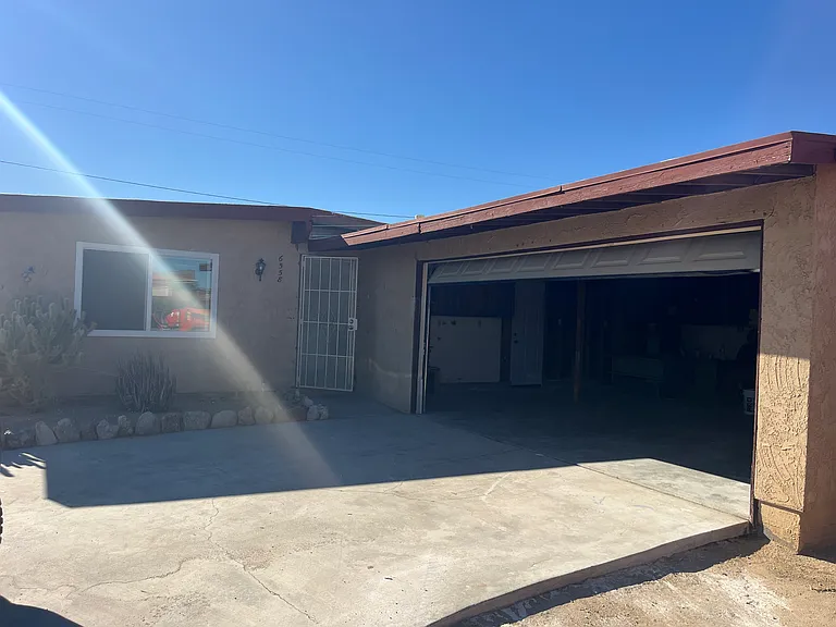 6558 Tamarisk Ave — Photo 3
