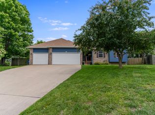 700 W Snider St, Ozark, MO 65721