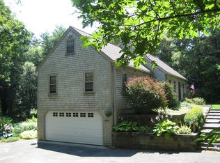 7 Great Hills Dr, East Sandwich, MA 02537