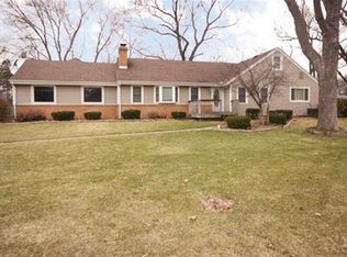 53025 Ridgewood Dr, South Bend, IN 46637