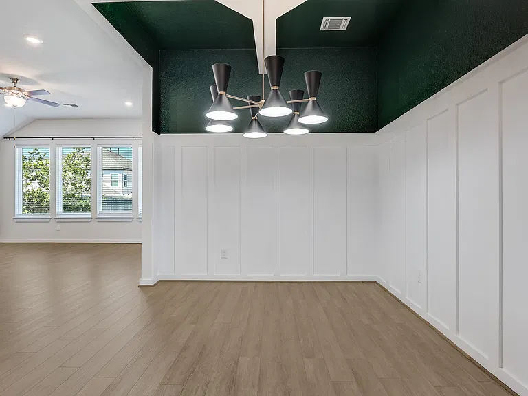 4326 Frankfurt Ln — Photo 17