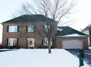 812 Spring Hill Ct, Woodbury, MN 55125