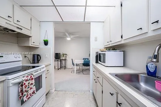 13255 SW 7th Ct #403D — Photo 10