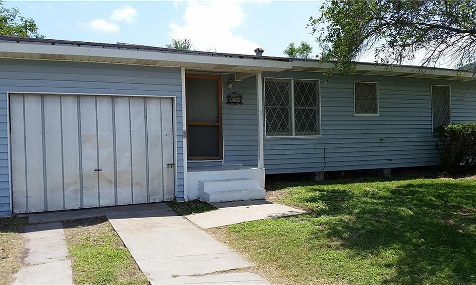 1st image of 906 Shiels Dr