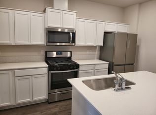 812 N 18th Ave, Cornelius, OR