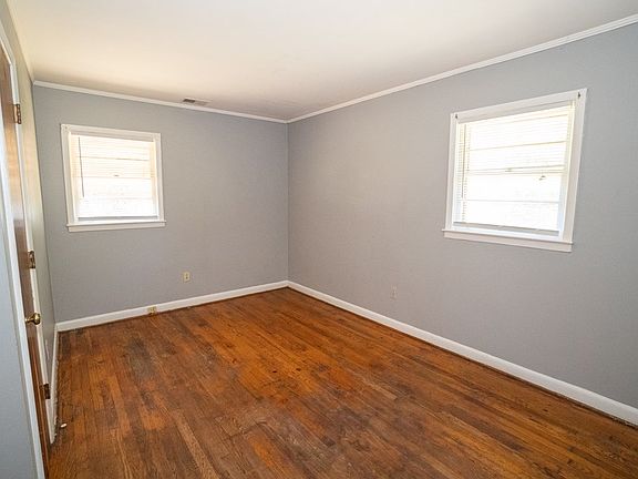 2nd image of 665 Crawford St