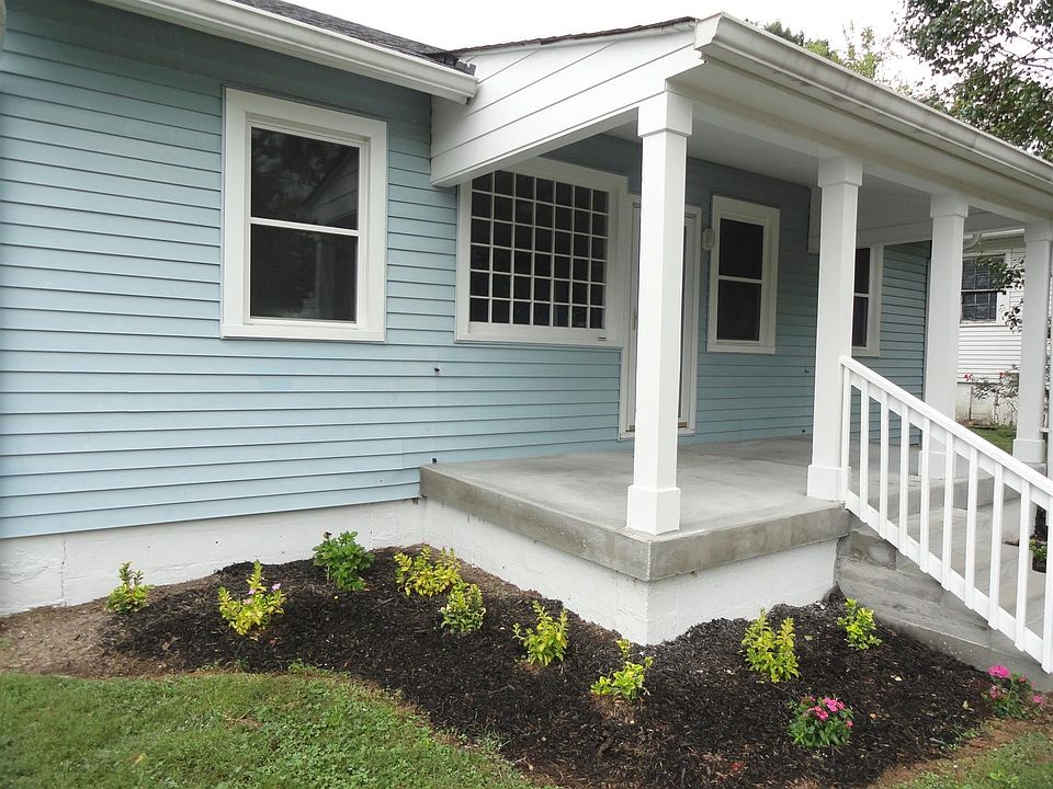 1st image of 407 Hadley Ave