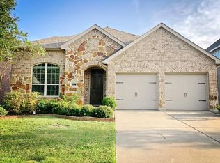 1041 Brigham Dr, Forney, TX 75126