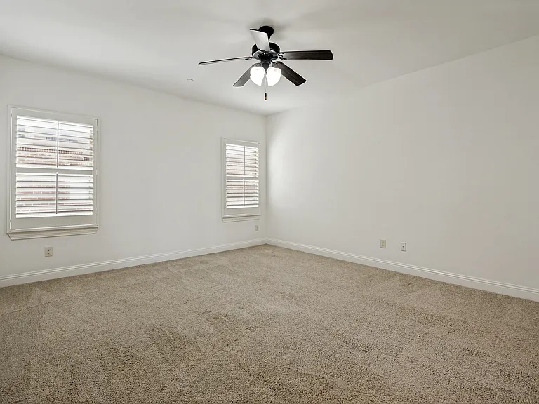 4252 Charles Rd — Photo 15