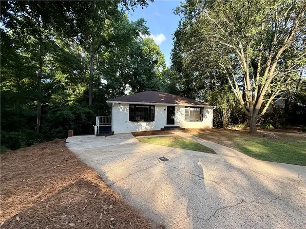 752 Letohatchee Dr, Auburn, AL 36830