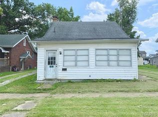 1038 George St, Chester, IL 62233