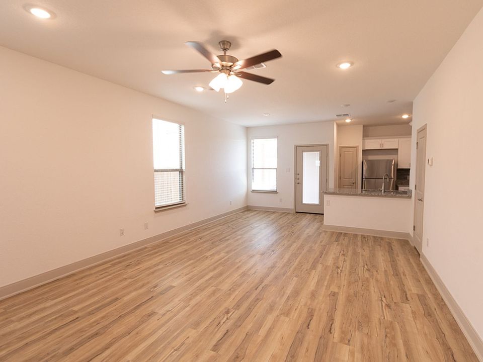 7548 Magnolia Vlg, San Antonio, TX 78252 Zillow