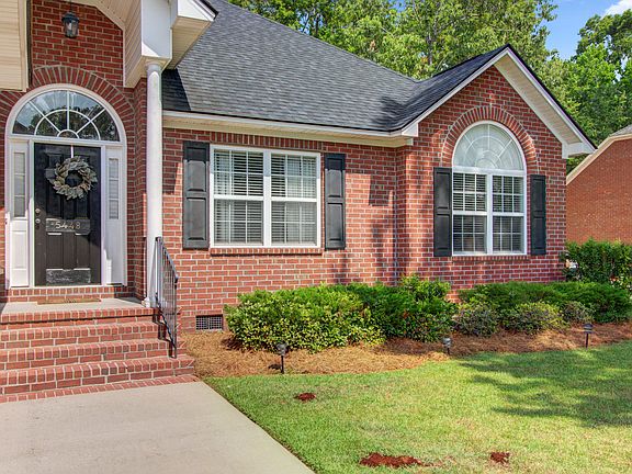 3rd image of 5448 Clairmont Ln