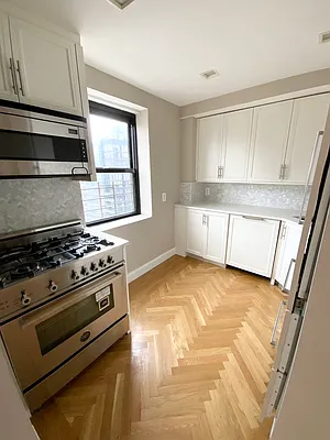 Rented by UES Management | media 1