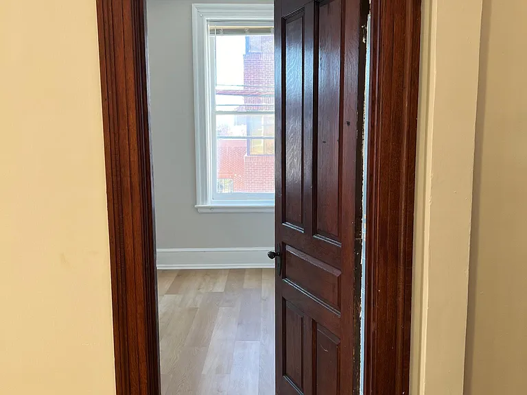 125 N George St #2 — Photo 16