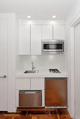 Rented by Aether Property Group | media 15