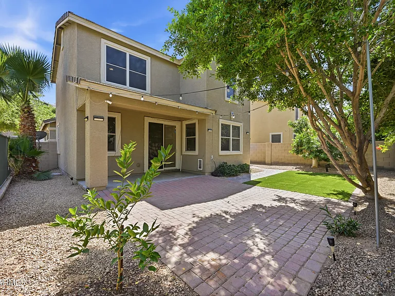 2250 E Wayland Dr — Photo 31