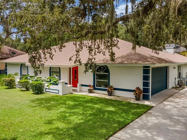 1005 N Temple Ave, Howey In The Hills, FL 34737