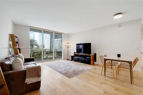 901 Brickell Key Blvd #609 Photo 1