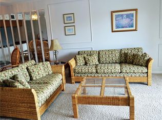 460 Fox Haven Dr APT 1208, Naples, FL 34104