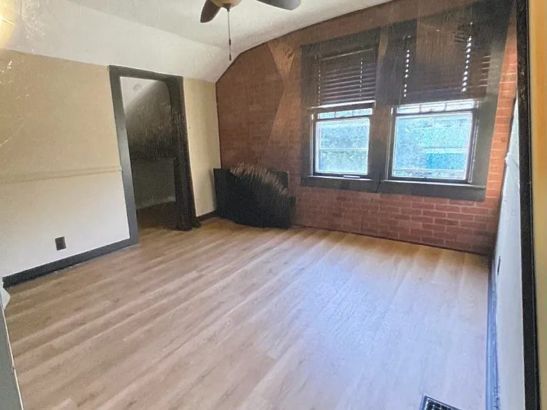 801 S Walnut St #2 — Photo 5