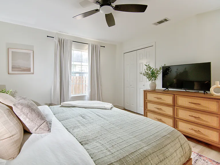 412 Hunters Rd — Photo 31