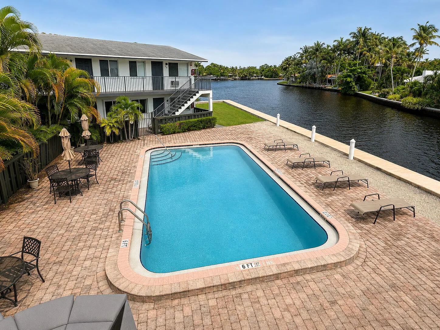 1 bed, 1.0 bath, 588 sqft, $1,550 — Photo 2