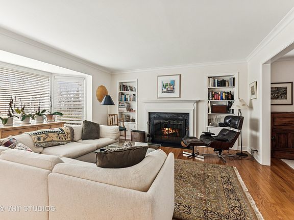 3rd image of 739 Marion Ave